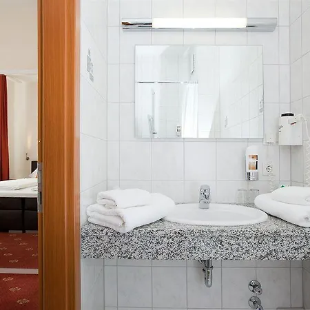 Domstern Hotel Kolonia