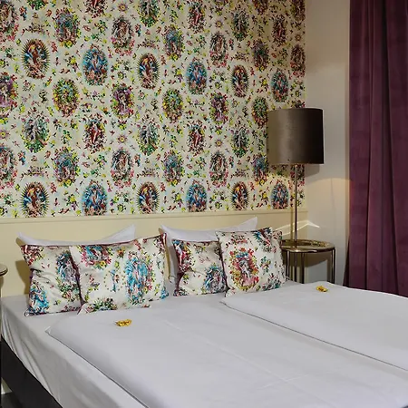 Hotel Domstern Kolonia