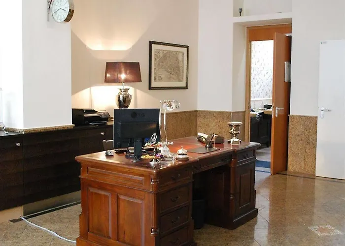 Domstern Hotell Köln