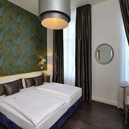 Domstern מלון קלן