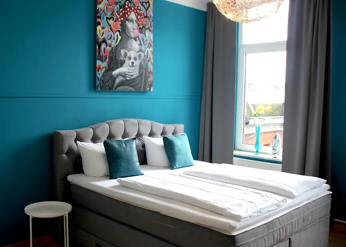Domstern Hotell 3*