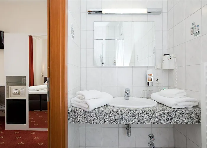 Domstern Hotell Köln